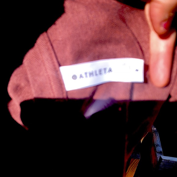 🚫Gifted Athleta soft v neck t shirt in mauve dusty brown pink soft modal sz S - Picture 2 of 8